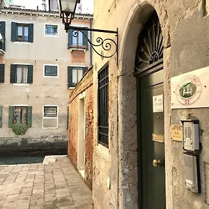 Bed & Breakfast Alloggi Serena, Venezia